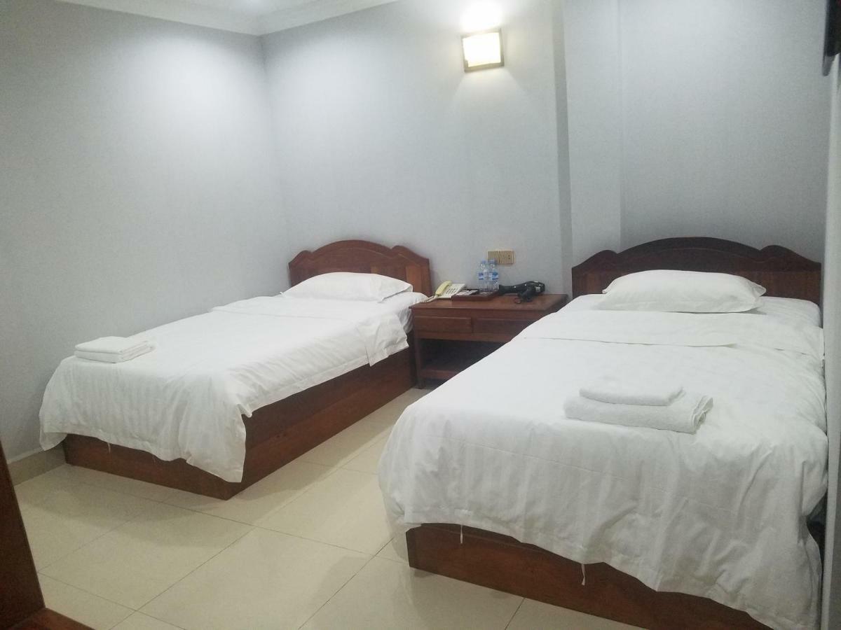 Wei Si Deng Hotel & Restaurant Phnom Penh Exterior photo